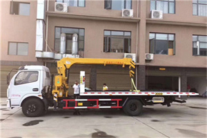 保亭附近汽车轮胎更换